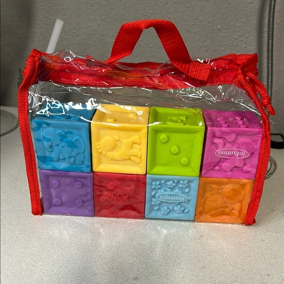 Infantino Blue and Yellow Building Blocks Set - Picture 5 of 5